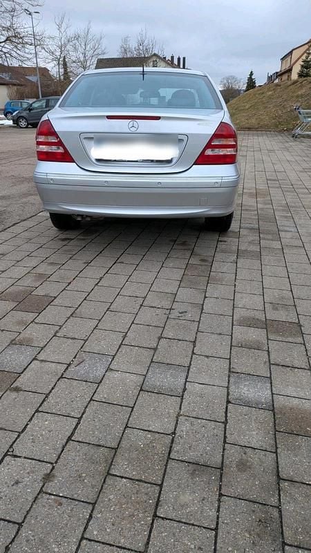 Gebraucht Mercedes C180 Avantgarde 143 PS (105 kW) 2007 Silber Limousine