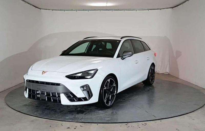 Glacial white metallic Neu 2025 Cupra Leon VZ Kombi | 43.990 € (Fairer Preis) - Bild 1/4