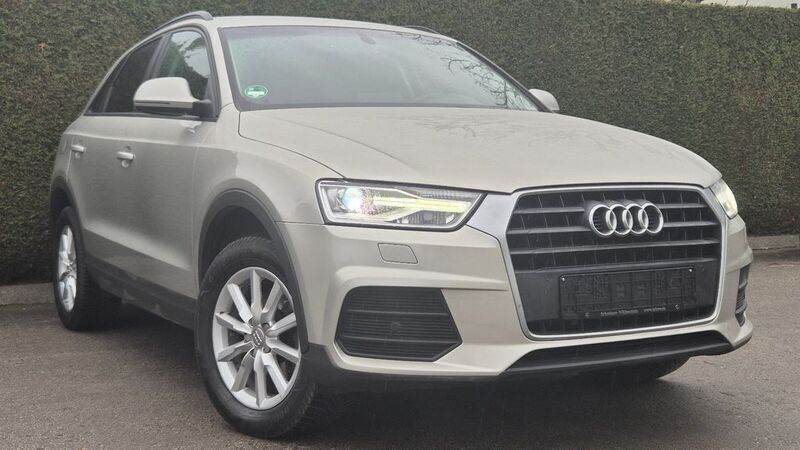 Grau Gebraucht 2017 Audi Q3 Comfort SUV | 17.900 € (Fairer Preis) - Bild 1/4