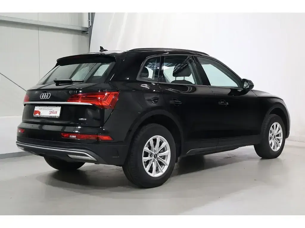 Gebraucht Audi Q5 150 PS (110 kW) 2024 Schwarz SUV