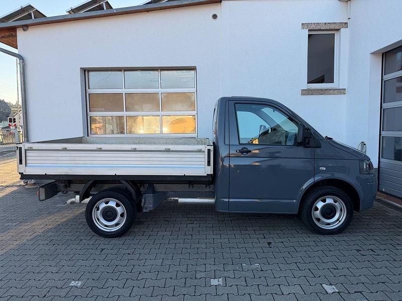 Gebraucht VW T5 84 PS (61 kW) 2010 Grau Van