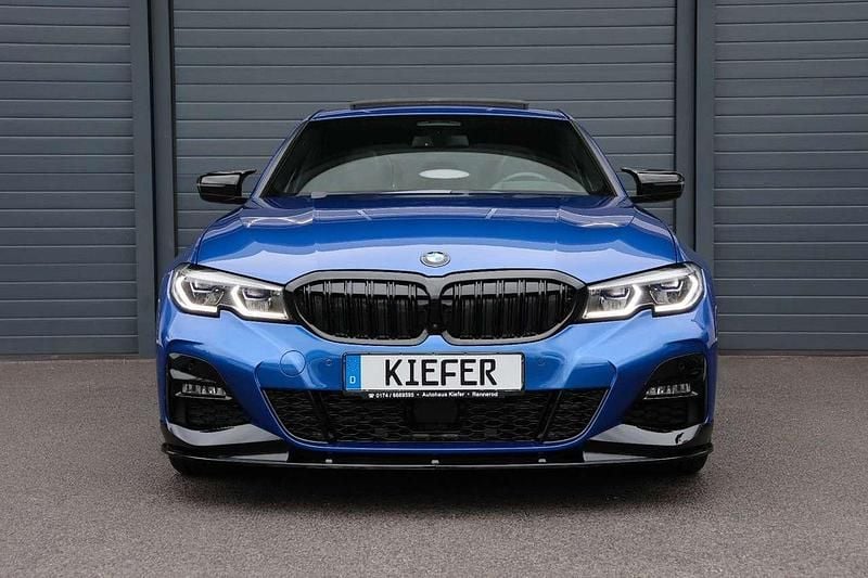 Gebraucht BMW 330 Performance 258 PS (189 kW) 2019 Portimao blau (c31) Limousine