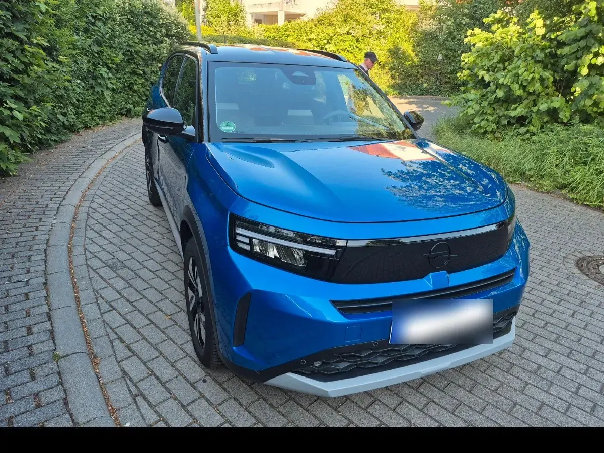 Gebraucht Opel Frontera 136 PS (100 kW) 2025 Blau SUV