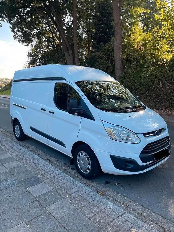 Second-hand Ford Transit Custom 130 CP (95 kW) 2017 Alb Monovolum