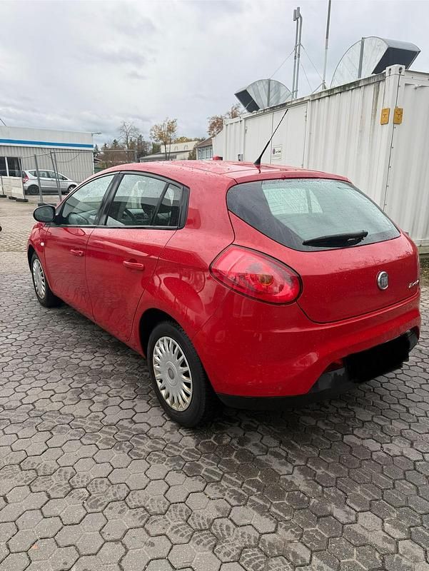 Gebraucht Fiat Bravo Active 120 PS (88 kW) 2010 Rot Kleinwagen
