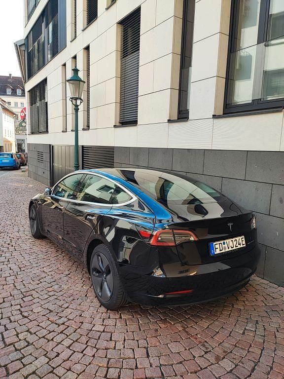 Gebraucht Tesla Model 3 350 kW (476 PS) 2019 Schwarz Limousine