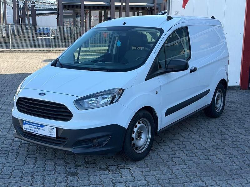 Gebraucht Ford Transit 101 PS (74 kW) 2018 Weiß Van / Kleinbus