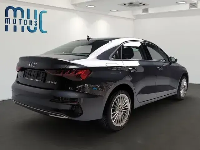 Brugt Audi A3 Design 110 HK (80 kW) 2023 Grå Sedan