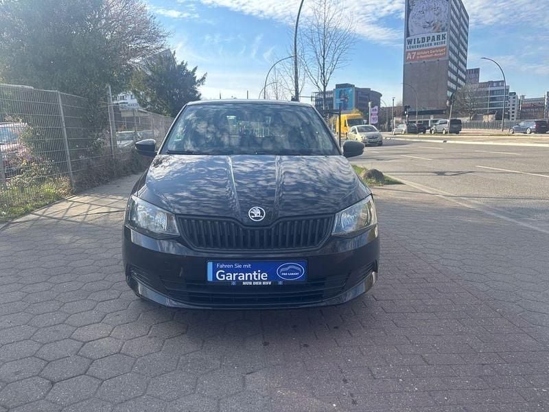 Gebraucht Skoda Fabia Active 60 PS (44 kW) 2018 Schwarz Limousine