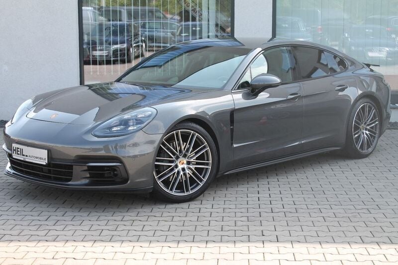 Grau Gebraucht 2016 Porsche Panamera 4S Limousine | 72.985 € (Teuer) - Bild 1/4