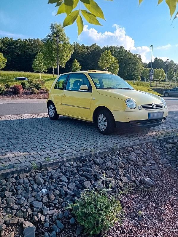 Gebraucht VW Polo 50 PS (36 kW) 2000 Gelb Kleinwagen