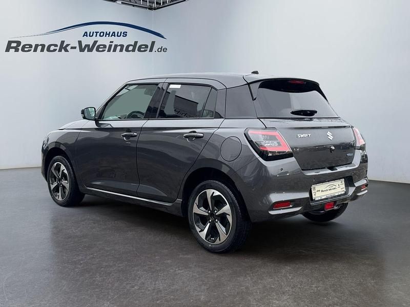 Neu Suzuki Swift Comfort+ 83 PS (61 kW) 2025 Grau Kleinwagen