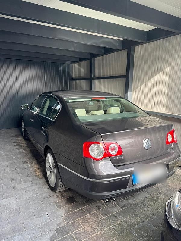 Gebraucht VW Passat Highline 150 PS (110 kW) 2006 Braun Limousine