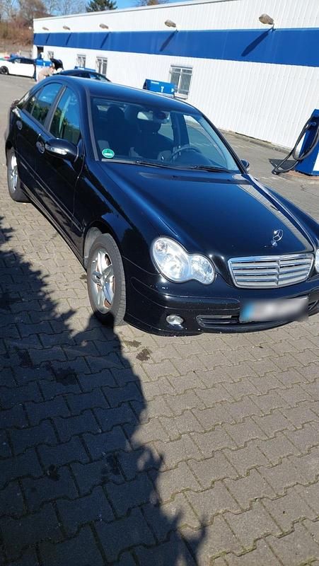 Gebraucht Mercedes C230 193 PS (141 kW) 2004 Schwarz Limousine