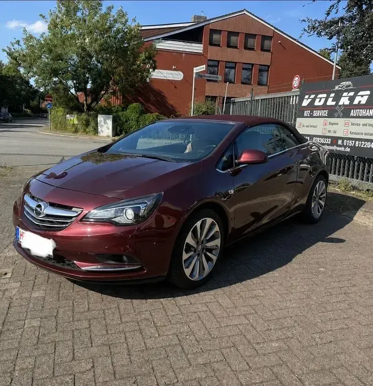 Gebraucht Opel Cascada Ultimate 140 PS (102 kW) 2018 Rot Cabrio