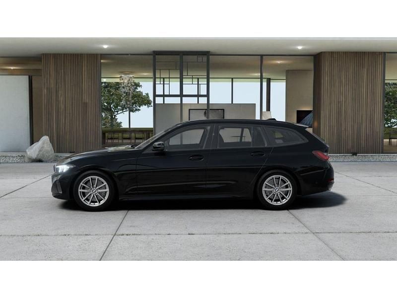Neu BMW 318 Performance 156 PS (114 kW) 2026 Schwarz Kombi