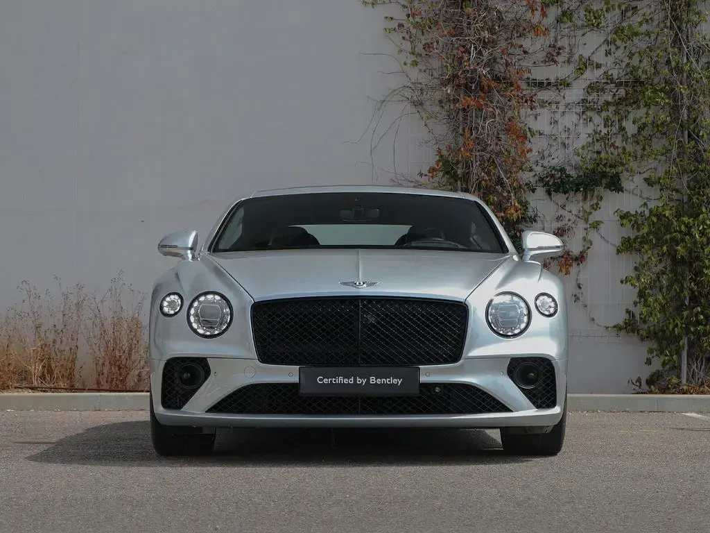 Gebraucht Bentley Continental GT 551 PS (405 kW) 2022 Silber