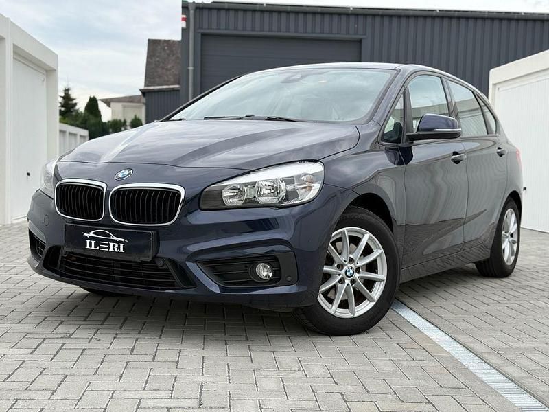 Blau Gebraucht 2015 BMW 218 Active Tourer Basis Van / Kleinbus | 10.500 € (Fairer Preis) - Bild 1/4
