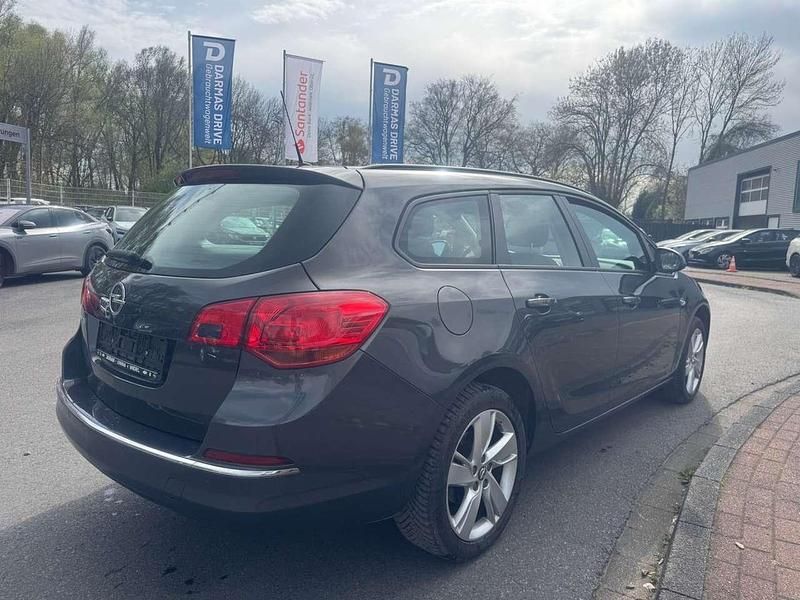 Gebraucht Opel Astra 120 PS (88 kW) 2015 Grau Kombi