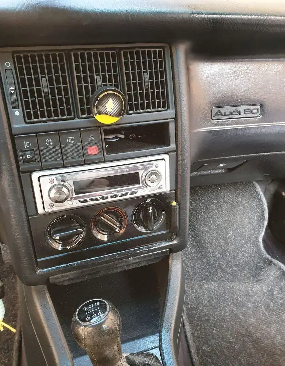 Gebraucht Audi 80 90 PS (66 kW) 1993 Blau Limousine