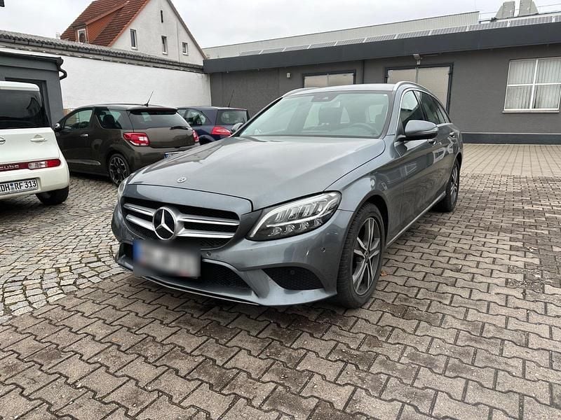 Gebraucht Mercedes C300 258 PS (189 kW) 2019 Grau Kombi