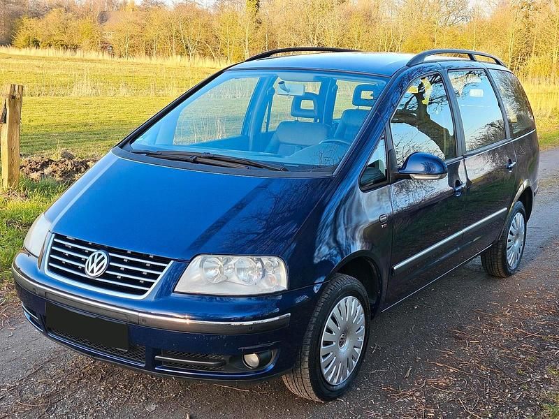 Gebraucht VW Sharan Highline 131 PS (96 kW) 2005 Blau Van / Kleinbus
