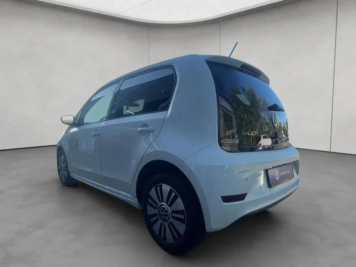 Gebraucht VW e-up! Style 61 kW (83 PS) 2023 Kleinwagen