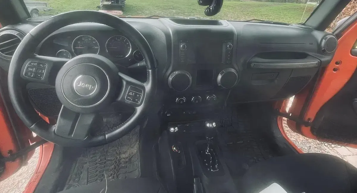 Gebraucht Jeep Wrangler 209 PS (153 kW) 2015 Orange SUV