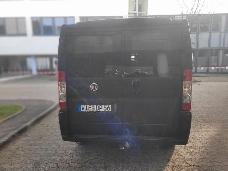 Gebraucht Fiat Ducato 120 PS (88 kW) 2010 Schwarz Van