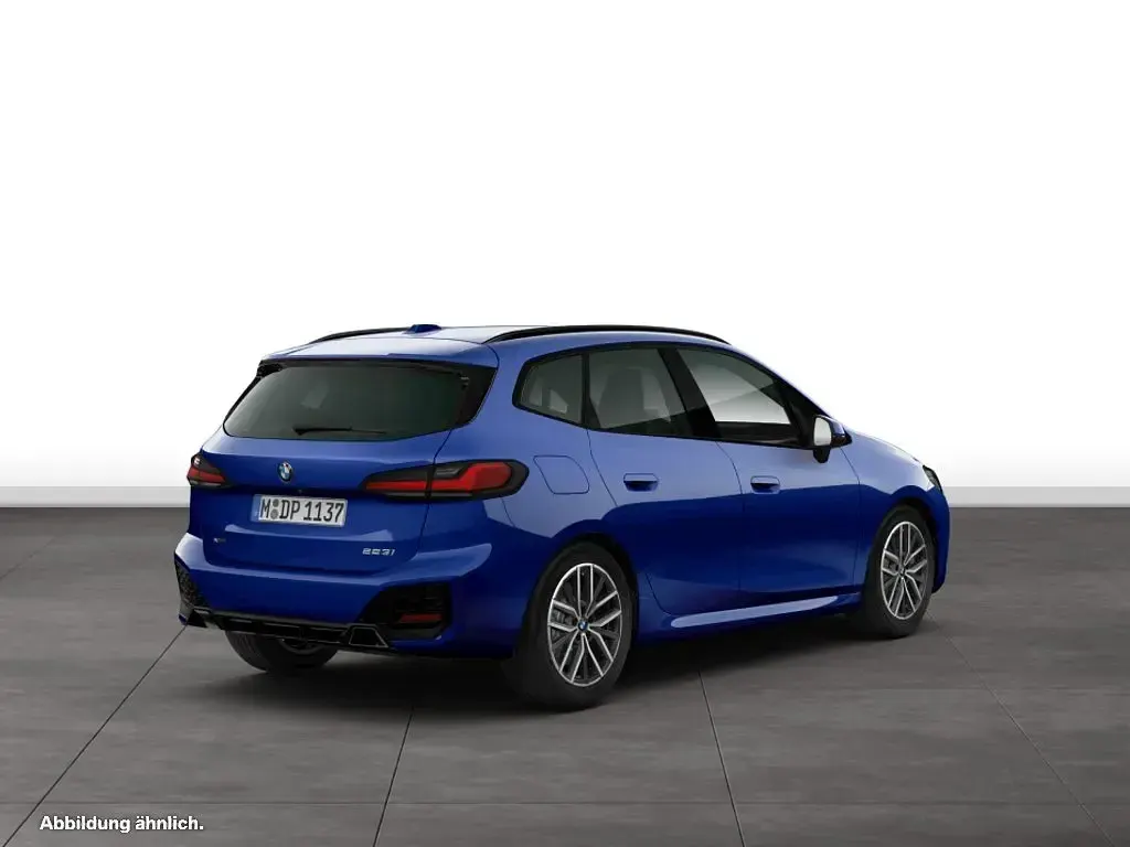 Gebraucht BMW 223 Active Tourer M Sport 204 PS (150 kW) 2025 Blau Van / Kleinbus