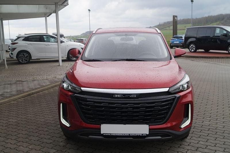 Gebraucht Baic X35 116 PS (85 kW) 2023 Rot SUV