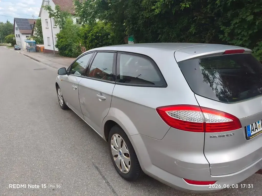 Gebraucht Ford Mondeo Titanium 145 PS (106 kW) 2007 Silber Limousine