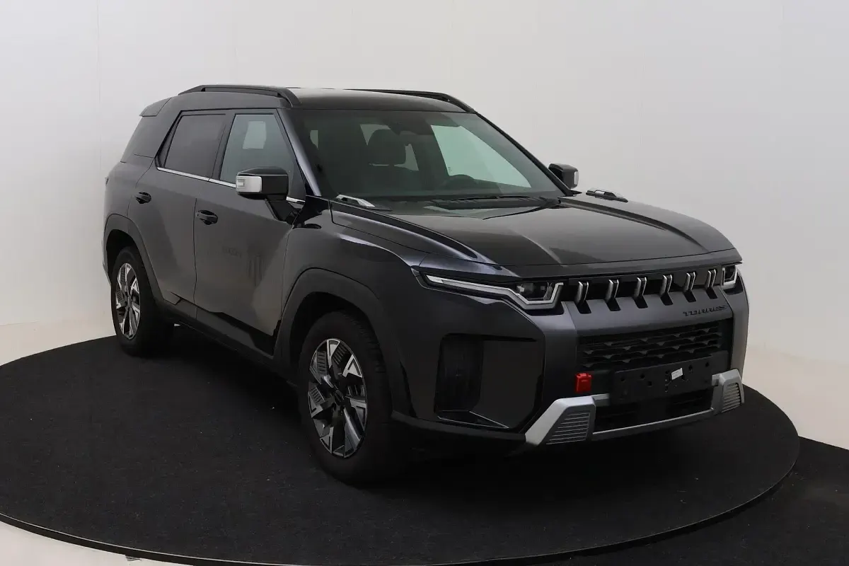 Gebraucht KGM Torres 150 PS (110 kW) 2025 Space black SUV