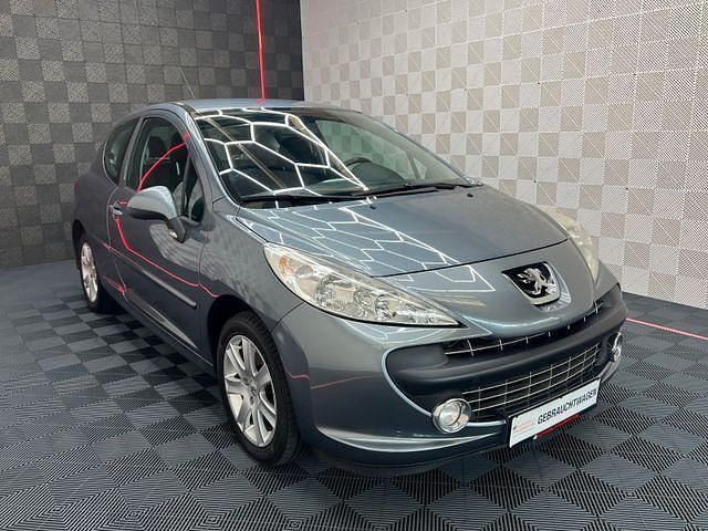 Farbe schwarz obsidien/metallic Gebraucht 2007 Peugeot 207 Platinum Limousine | 2.900 € (Fairer Preis) - Bild 1/4