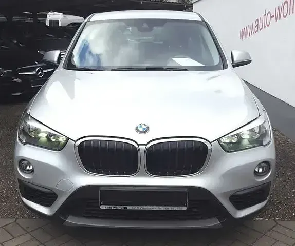 Second-hand BMW X1 Advantage 192 CP (141 kW) 2016 Argintiu SUV