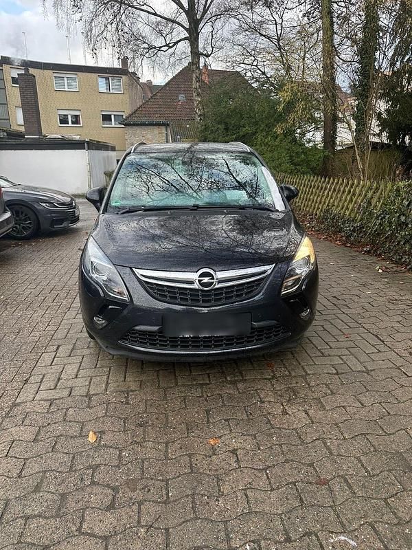 Gebraucht Opel Zafira 140 PS (102 kW) 2016 Schwarz Van / Kleinbus