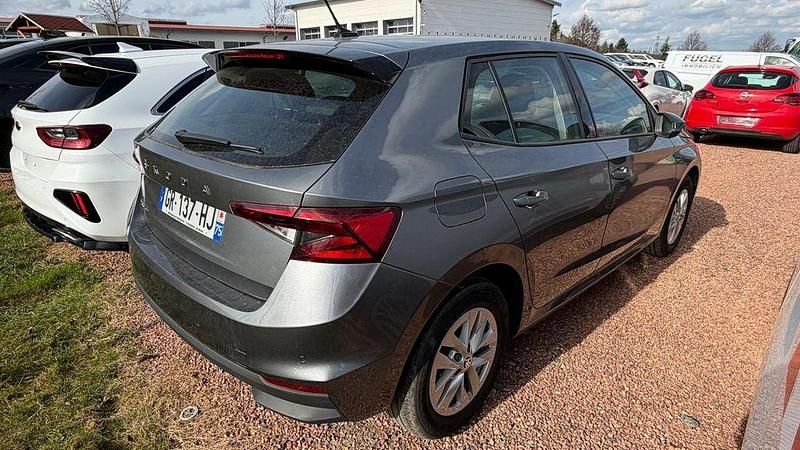 Gebraucht Skoda Fabia Selection 95 PS (69 kW) 2023 Graphitegrau metallic Kleinwagen