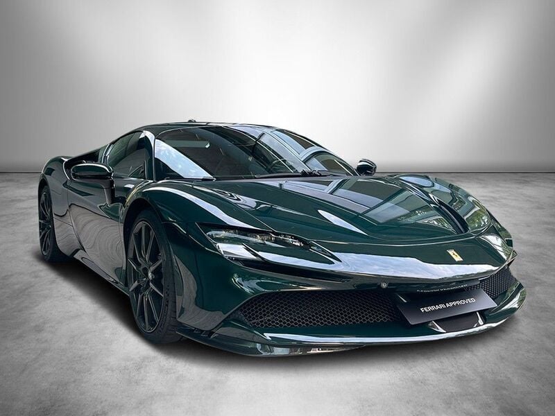 Second-hand Ferrari SF90 1006 CP (739 kW) 2021 Verde Coupe