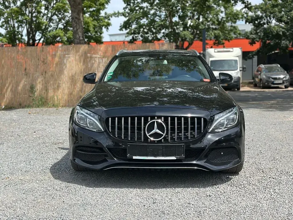 Gebraucht Mercedes C200 136 PS (100 kW) 2017 Schwarz Kombi