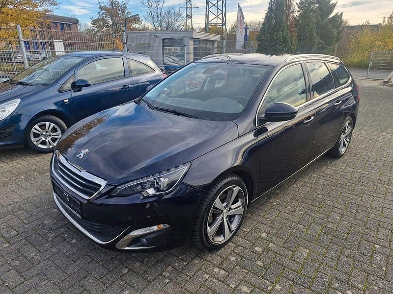 Blau Gebraucht 2016 Peugeot 308 Allure Kombi | 4.500 € (Superpreis) - Bild 1/4