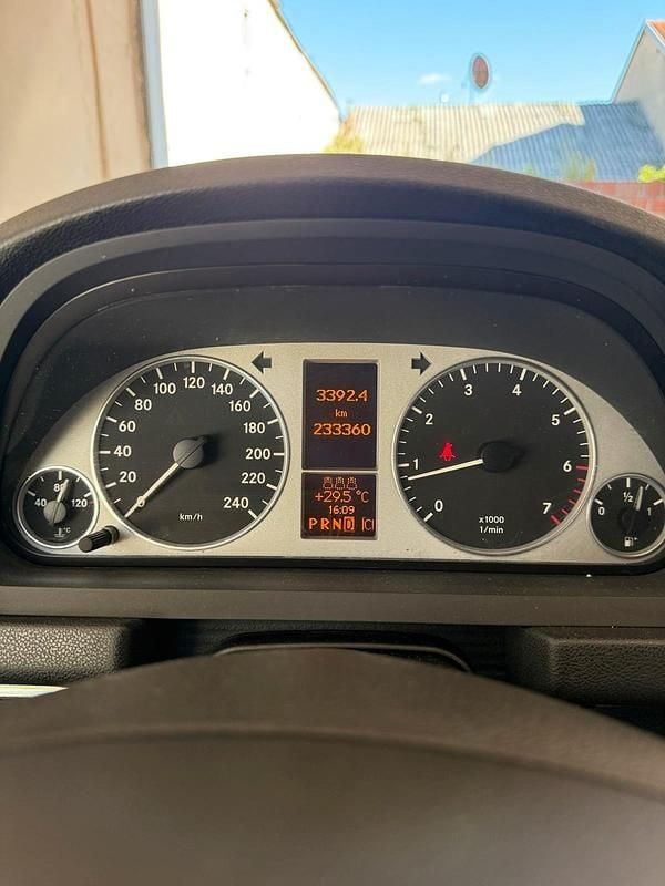 Gebraucht 2006 Mercedes B200 Van / Kleinbus | 3.500 € (Etwas zu teuer) - Bild 1/4