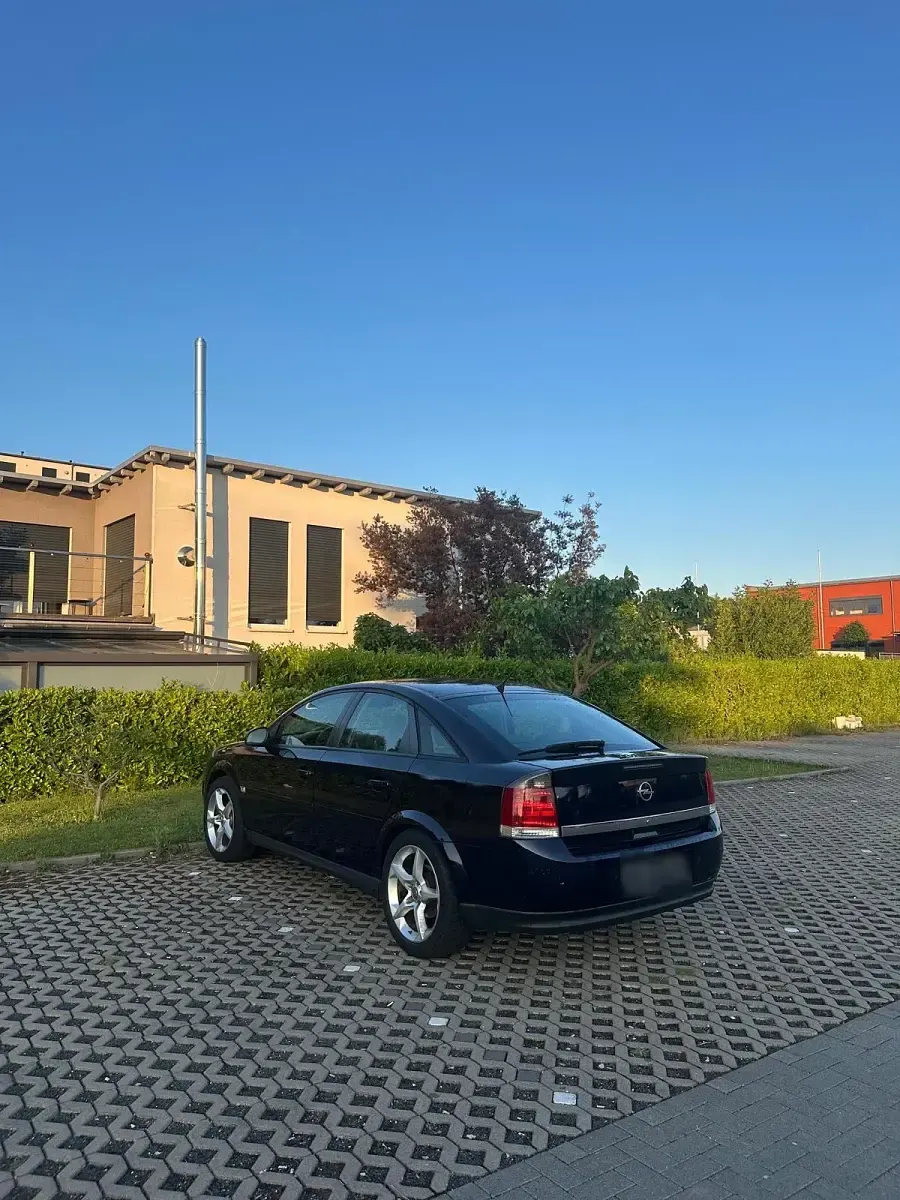 Gebraucht Opel Vectra 122 PS (89 kW) 2005 Blau Limousine