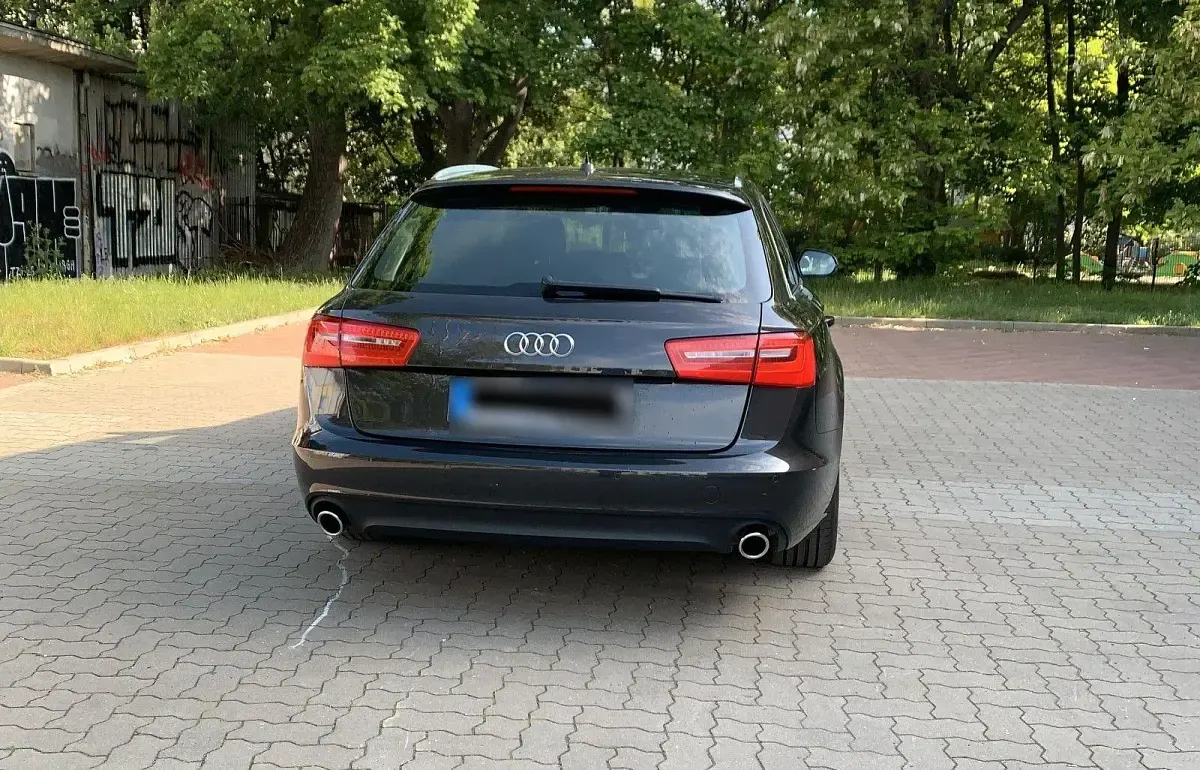 Używany Audi A6 Sport 204 KM (150 kW) 2011 Czarny Kombi