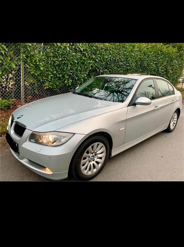 Gebraucht 2006 BMW 320 Limousine | 4.500 € (Guter Preis) - Bild 1/3