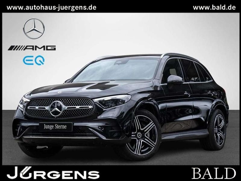 Schwarz metalliclack obsidianschwarz Gebraucht 2025 Mercedes GLC300 AMG SUV | 67.690 € (Etwas zu teuer) - Bild 1/4