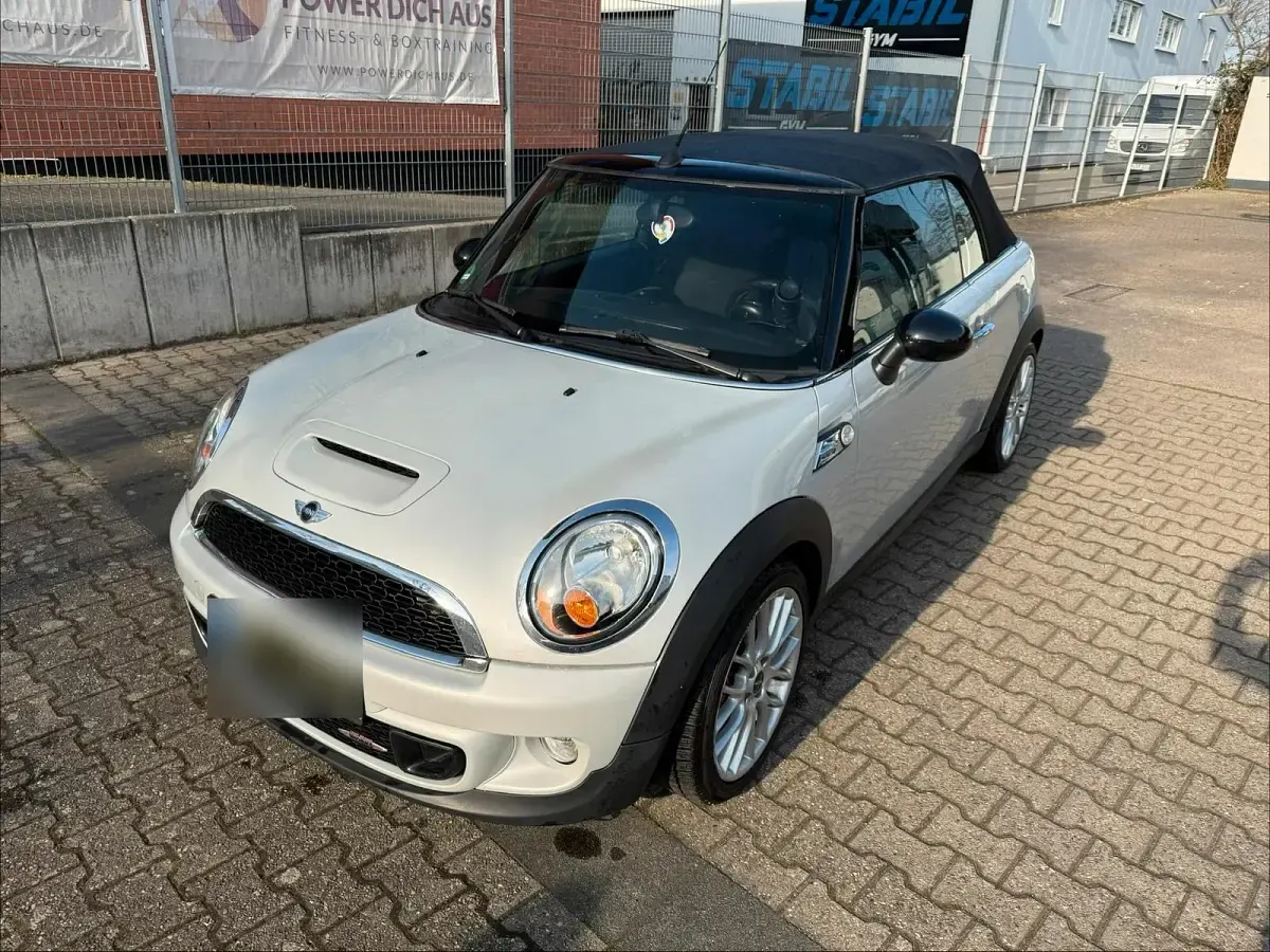 Gebraucht Mini John Cooper Works Cabriolet 210 PS (154 kW) 2011 Silber Cabrio