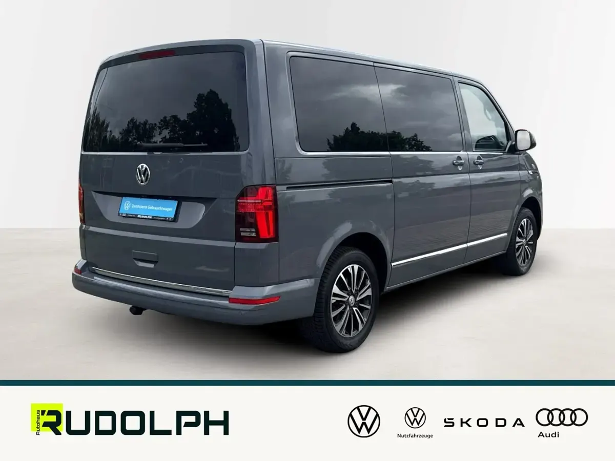 Gebraucht VW Multivan Generation Six 204 PS (150 kW) 2022 Pure grey (grau) Van / Kleinbus