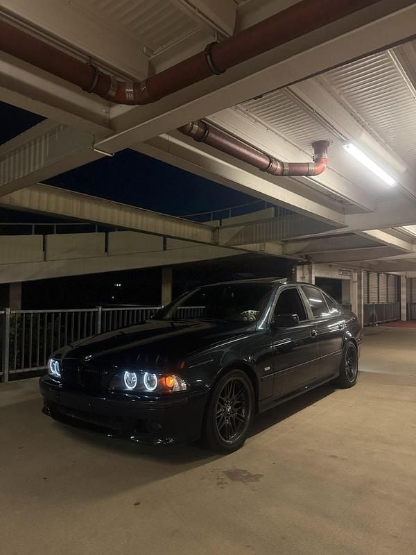 Grün Gebraucht 1999 BMW 535 Limousine | 4.500 € (Guter Preis) - Bild 1/4