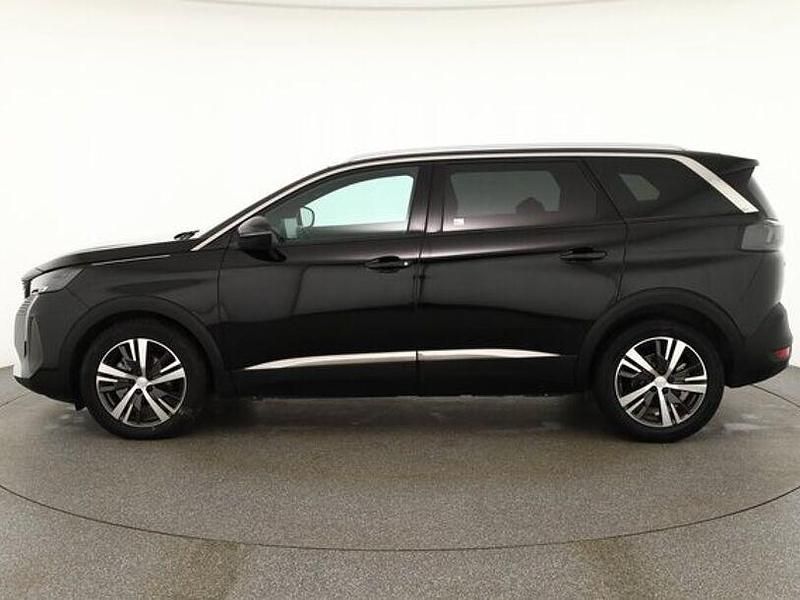 Gebraucht Peugeot 5008 131 PS (96 kW) 2024 Schwarz SUV