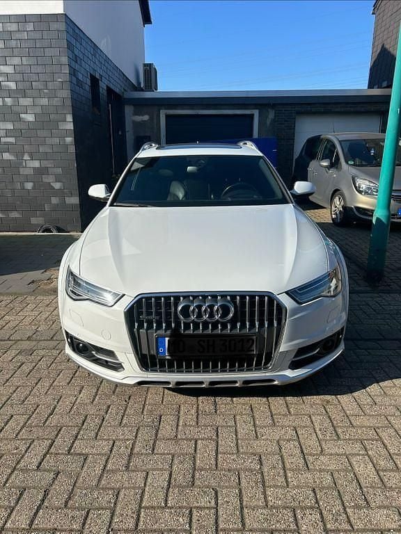 Gebraucht Audi A6 Allroad Ambiente 320 PS (235 kW) 2018 Weiß Kombi
